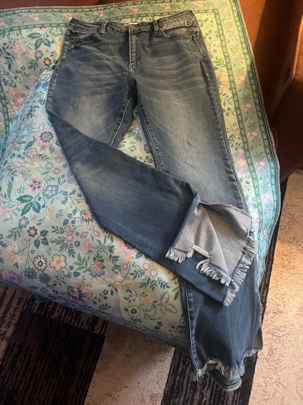 KanCan Washed Blue Wide-Leg Jeans with Frayed Hem